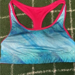 Reversible Sports Bra! Size Small! Offer me!